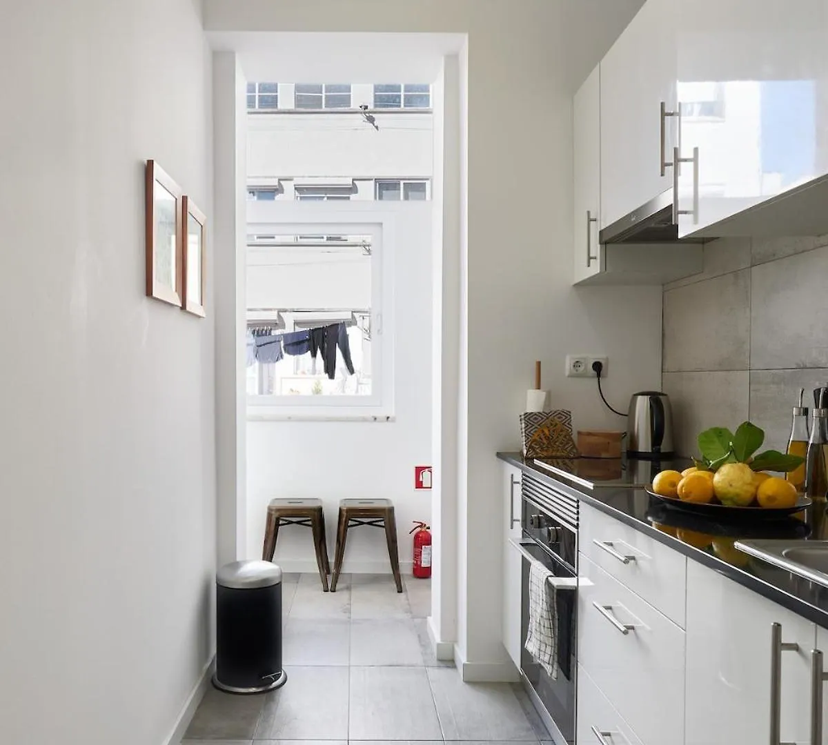 Central & Spacious 3Bd In Lisbon