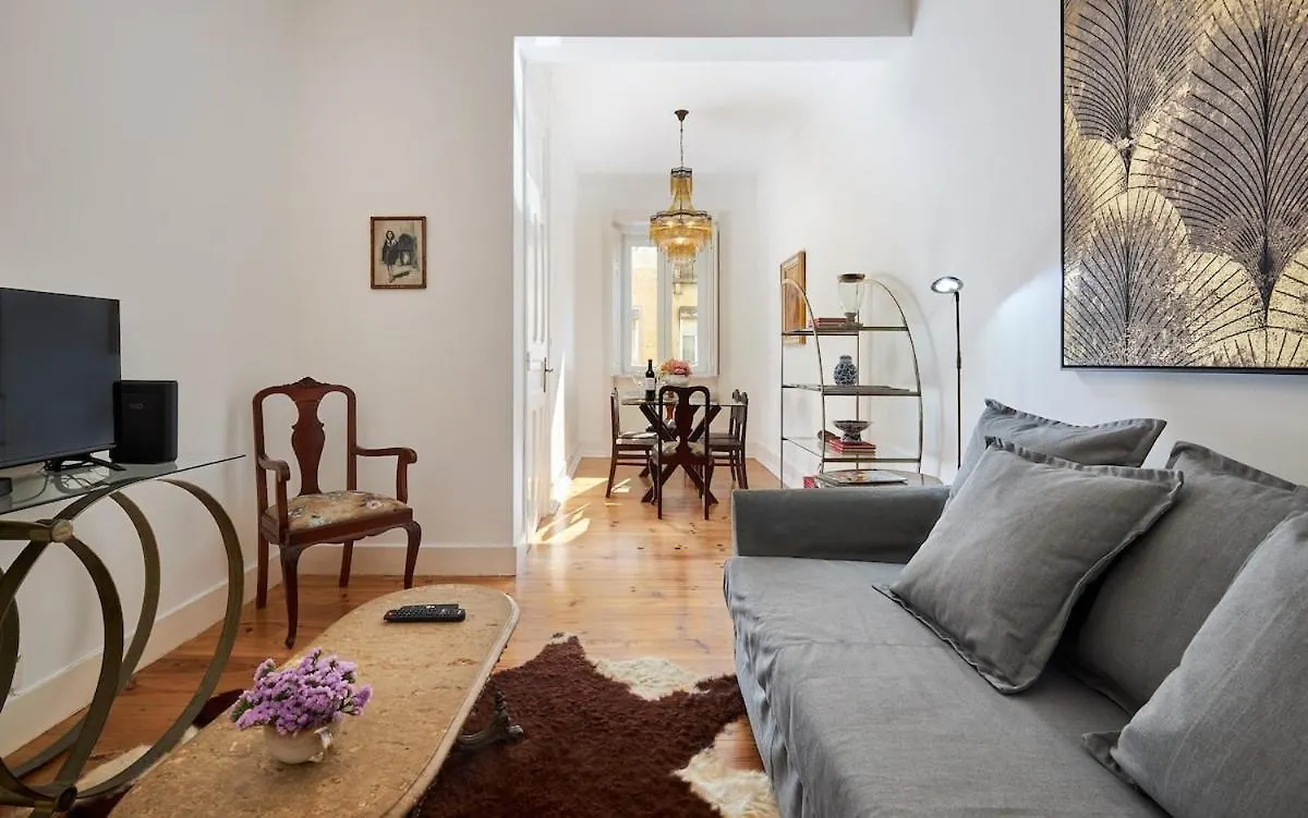 Central & Spacious 3Bd In Lisbon