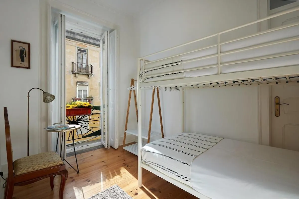 Central & Spacious 3Bd In Lisboa 公寓